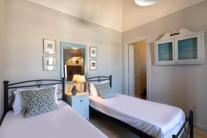 Hostel Caveland Karterados  Exteriér fotografie