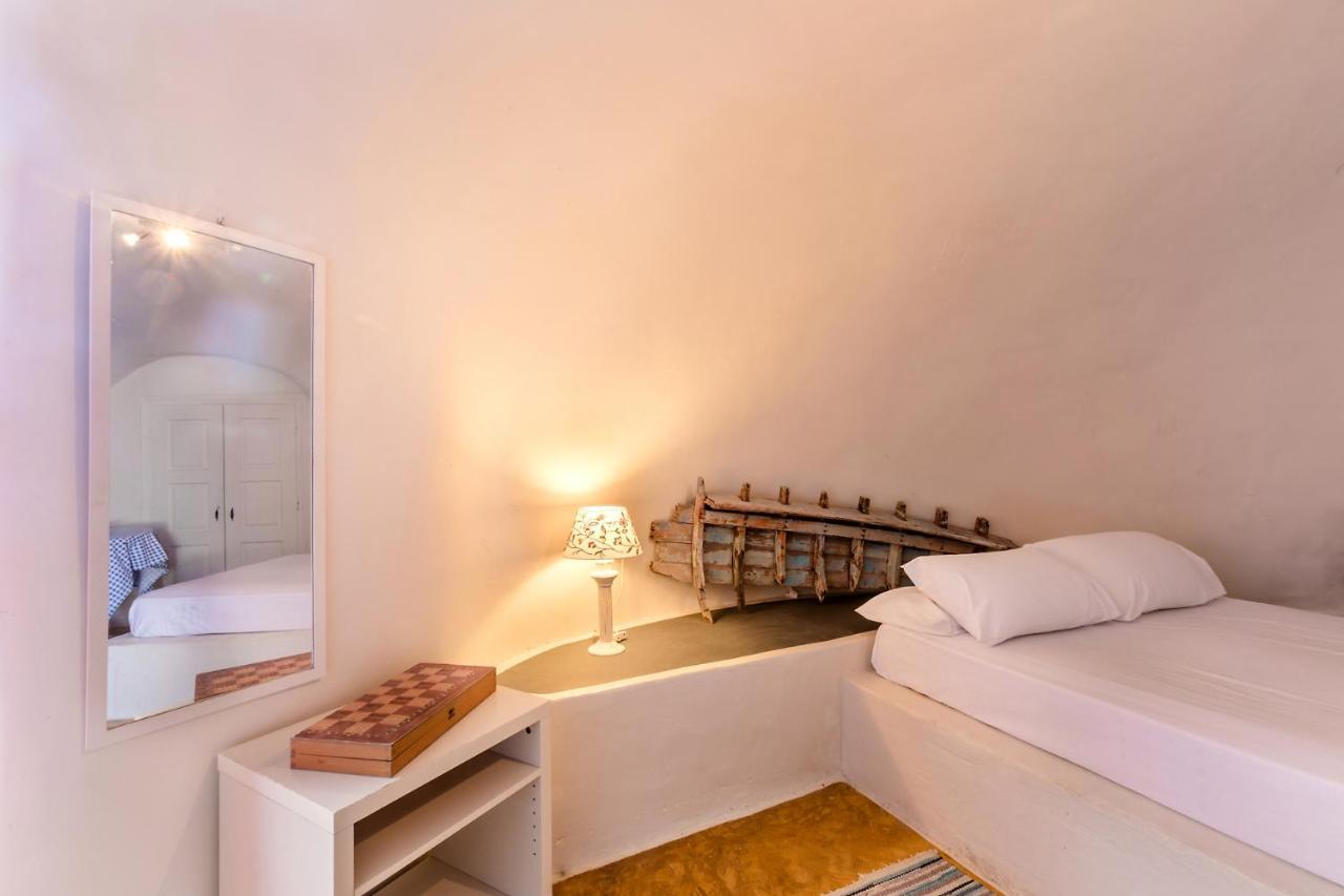 Hostel Caveland Karterados  Exteriér fotografie